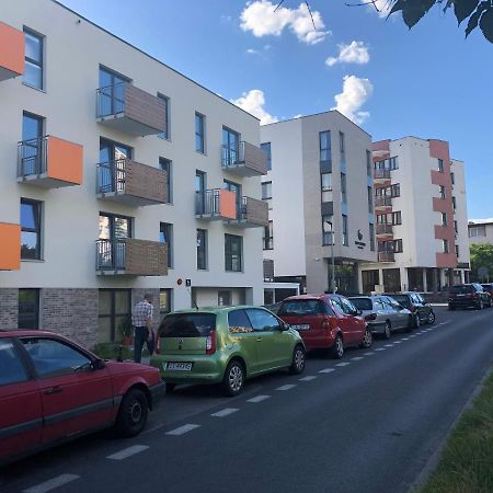 Ferienwohnung Apartament Avanti By Rentoom Thorn Exterior foto
